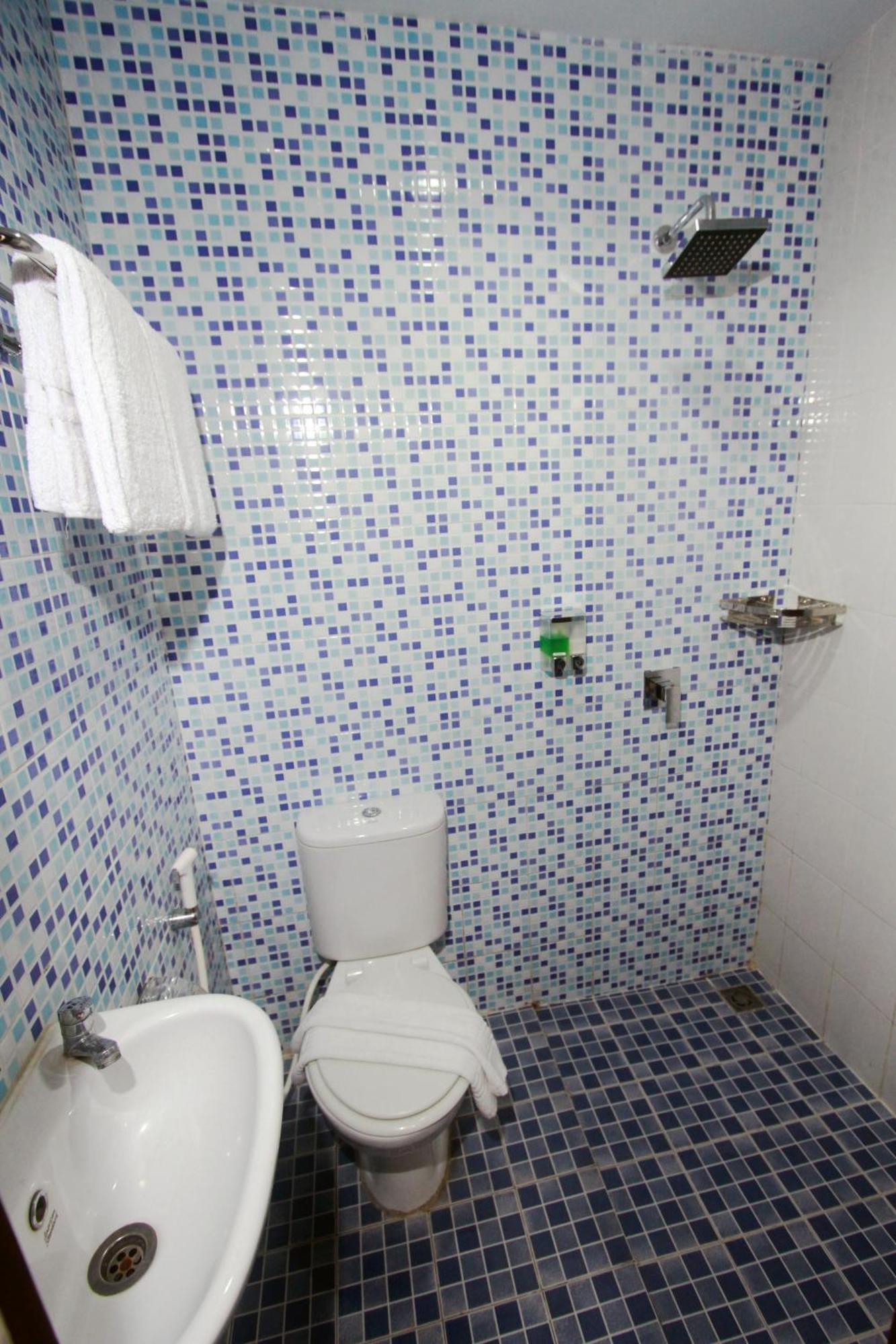 Rivisha Hotel Maguwo Bilik gambar