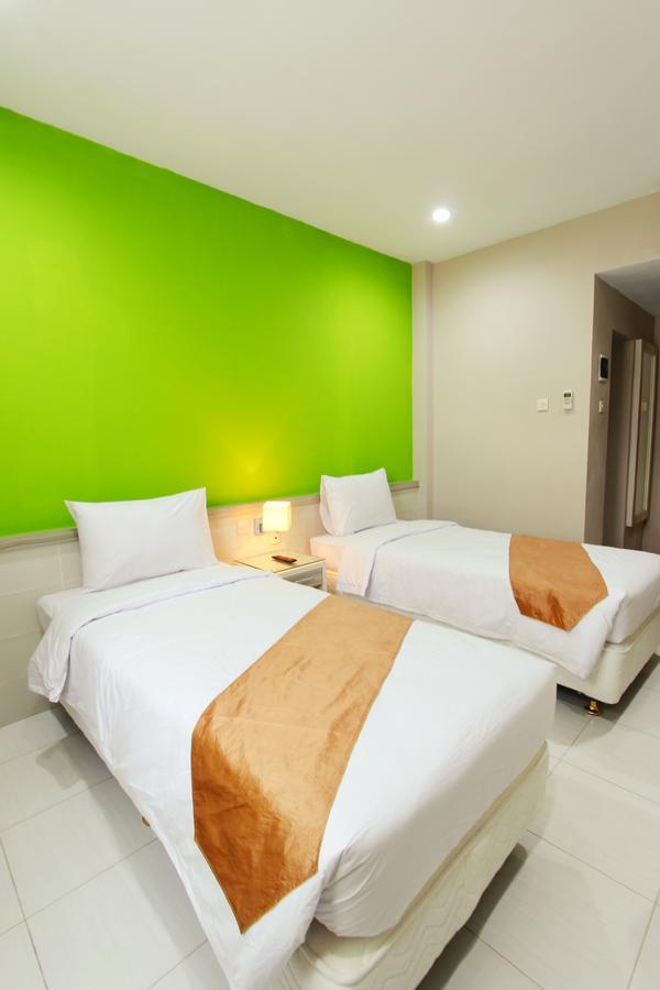 Rivisha Hotel Maguwo Luaran gambar