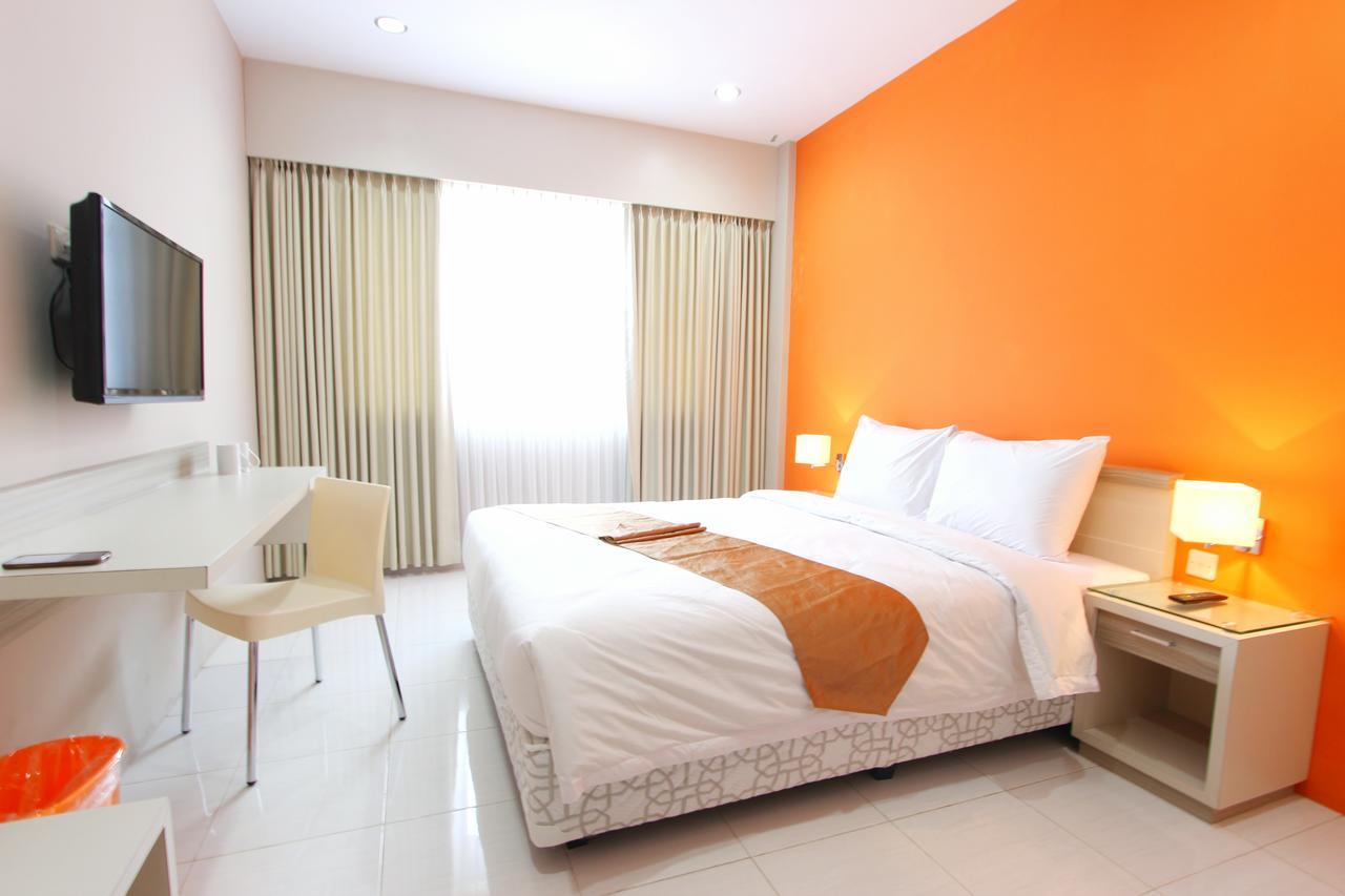 Rivisha Hotel Maguwo Luaran gambar
