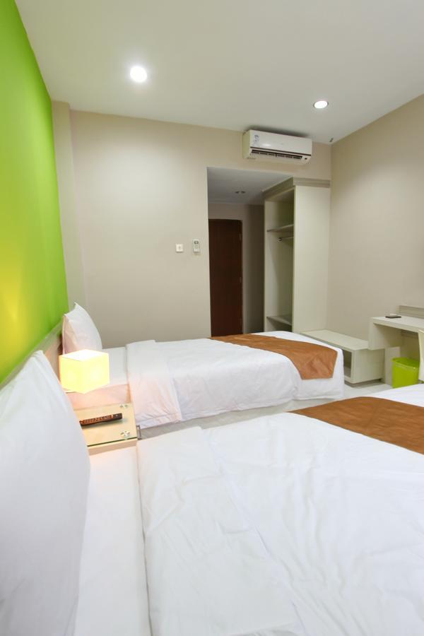 Rivisha Hotel Maguwo Luaran gambar